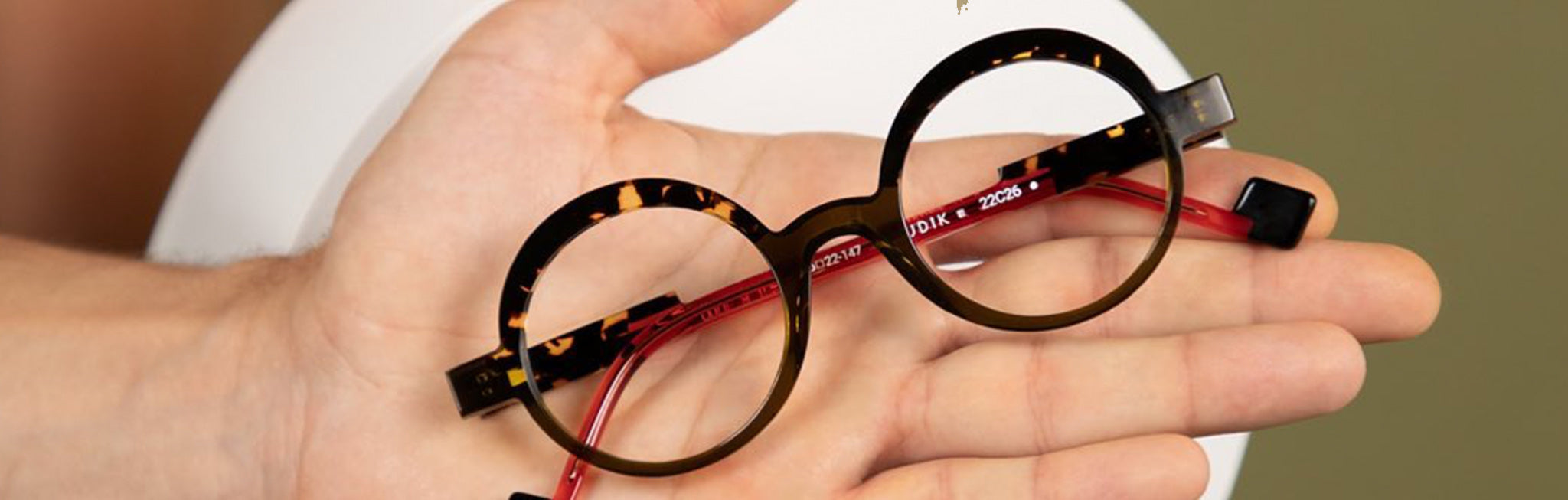 The Story of Anne et Valentin | Visionist