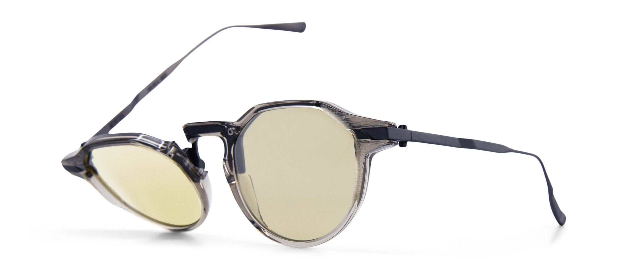 AM 03 Sun – Visionist - Main Image