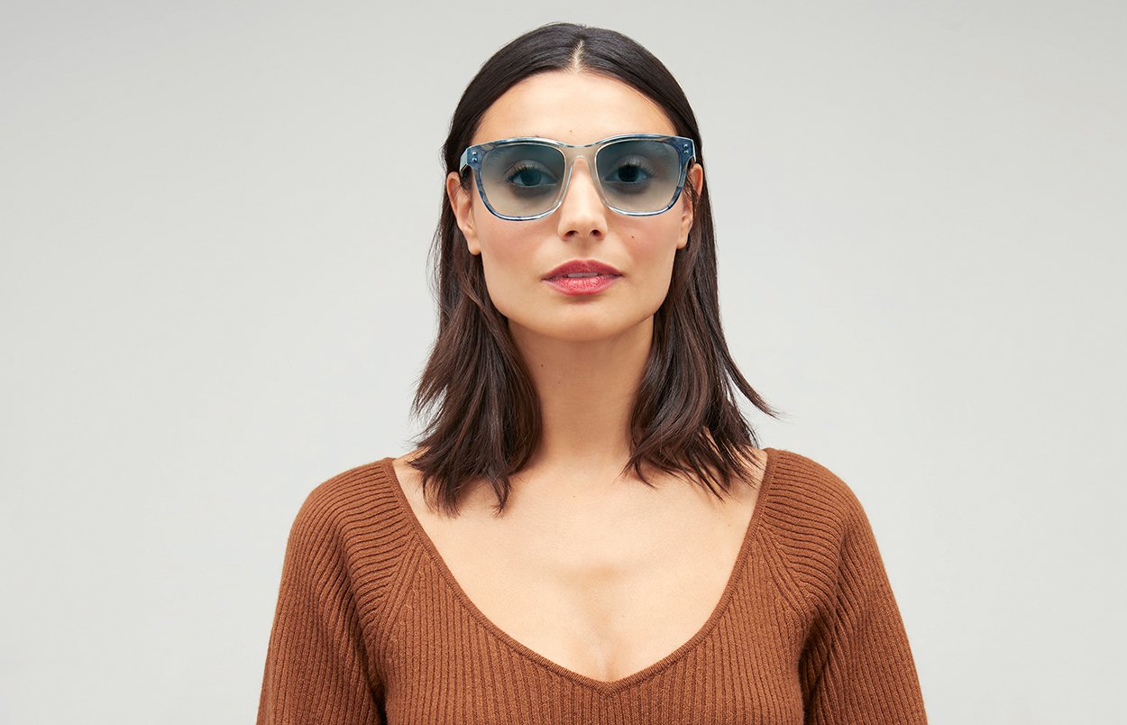 Front view of female model wearing Jo sunglasses